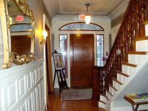 Here is a pictre of the hall on the first floor of our portsmouth nh area hotel. The stairs lead down to the entrance.